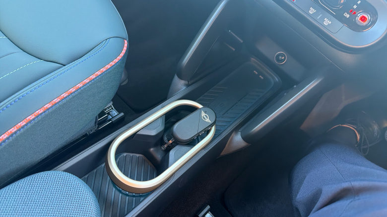 MINI Aceman 160kW SE Classic 54kWh 5dr Auto Electric Hatchback